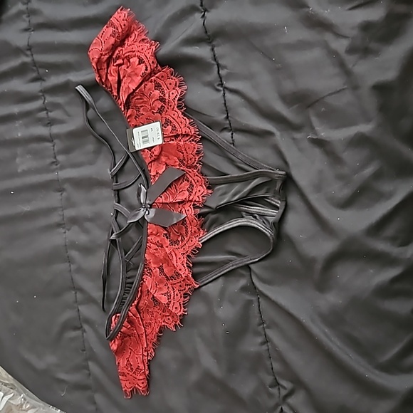 Frederick's of Hollywood,NWT, Jade Crotchless Panty in Syrah/Black Plus 1X NWT - Picture 3 of 8